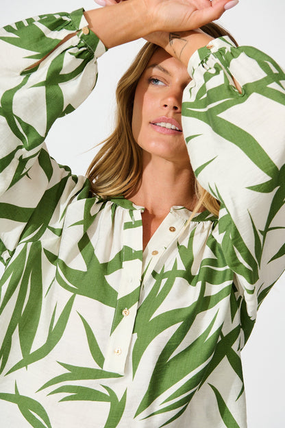 Kelsie Top in Green Leaf Print
