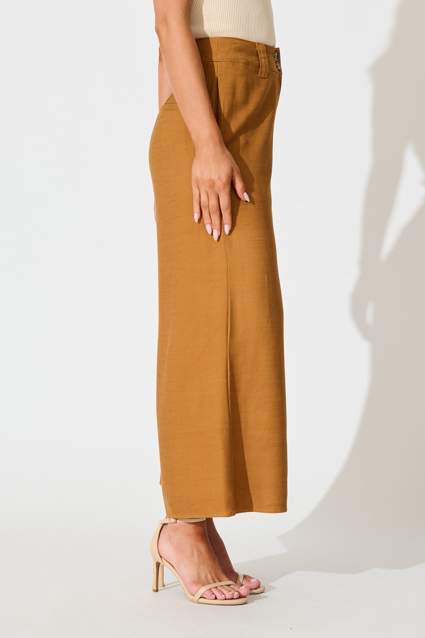 Legacy Pant in Brown Linen Blend