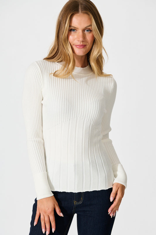 Mystical Knit in White