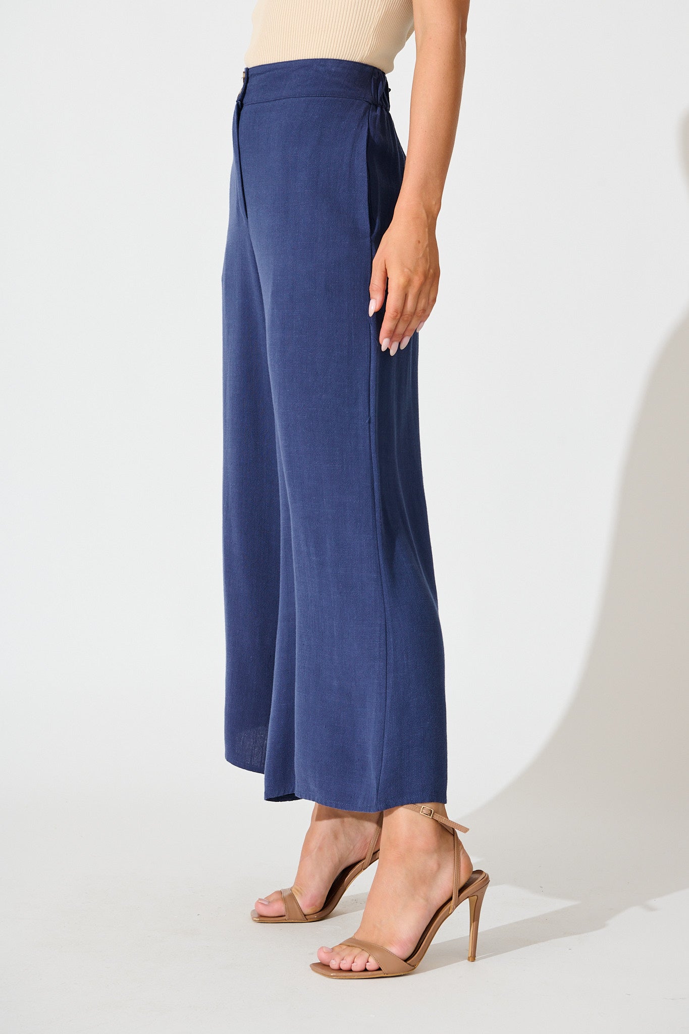 Soho Pant in Navy