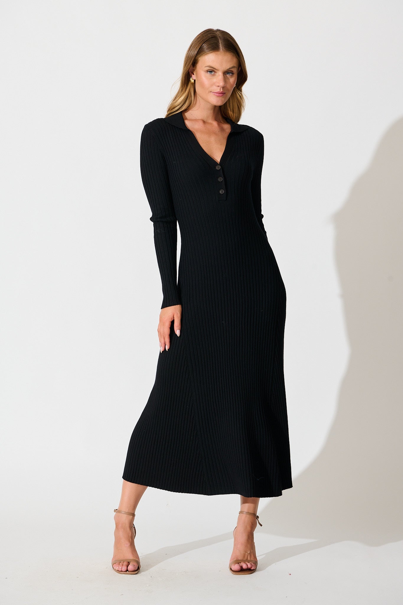 Centrepiece Midi Knit Dress in Black