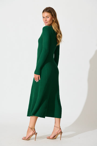 Centrepiece Midi Knit Dress in Green