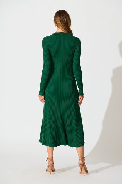 Centrepiece Midi Knit Dress in Green