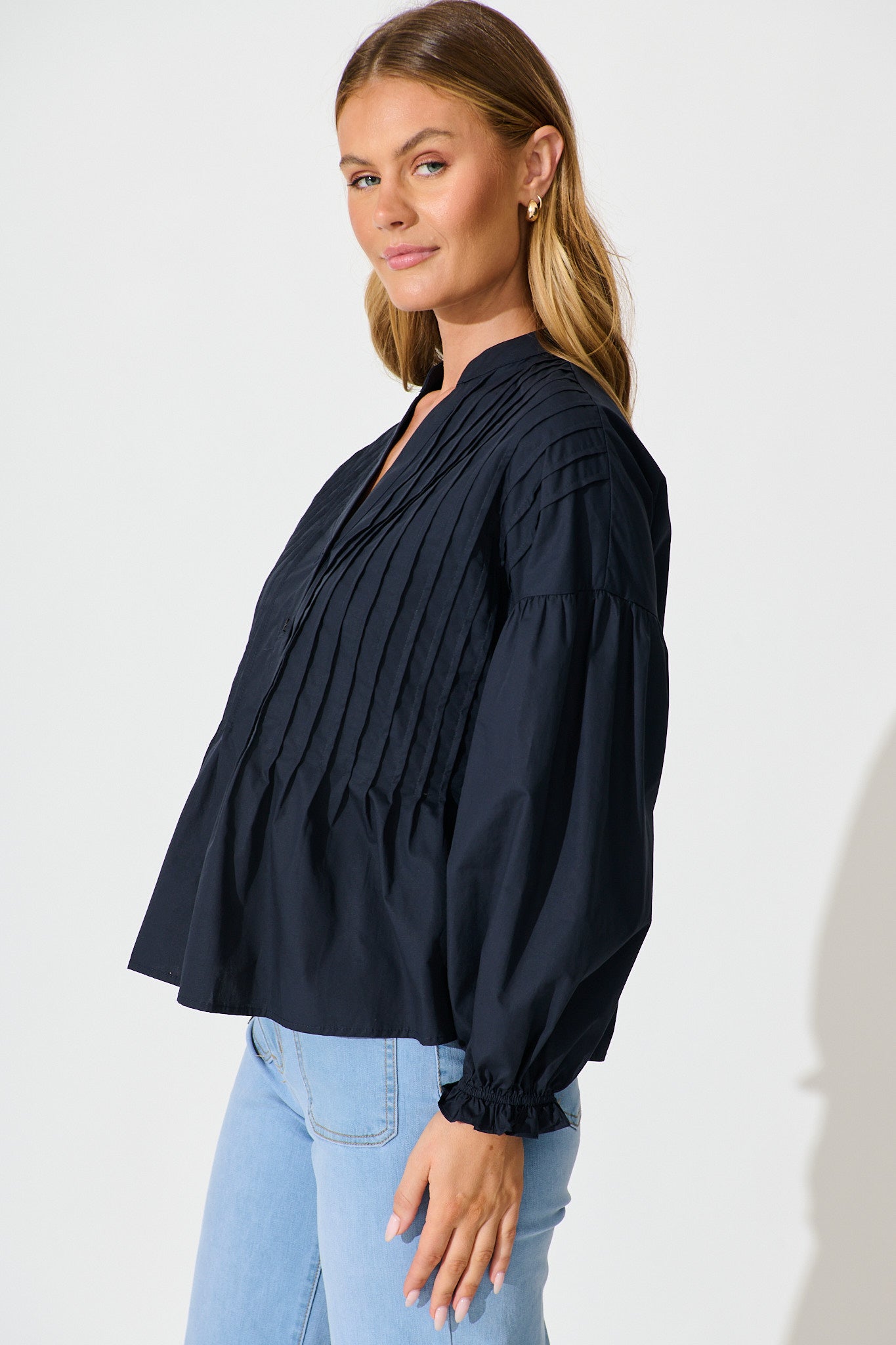 Rapture Shirt in Navy Cotton