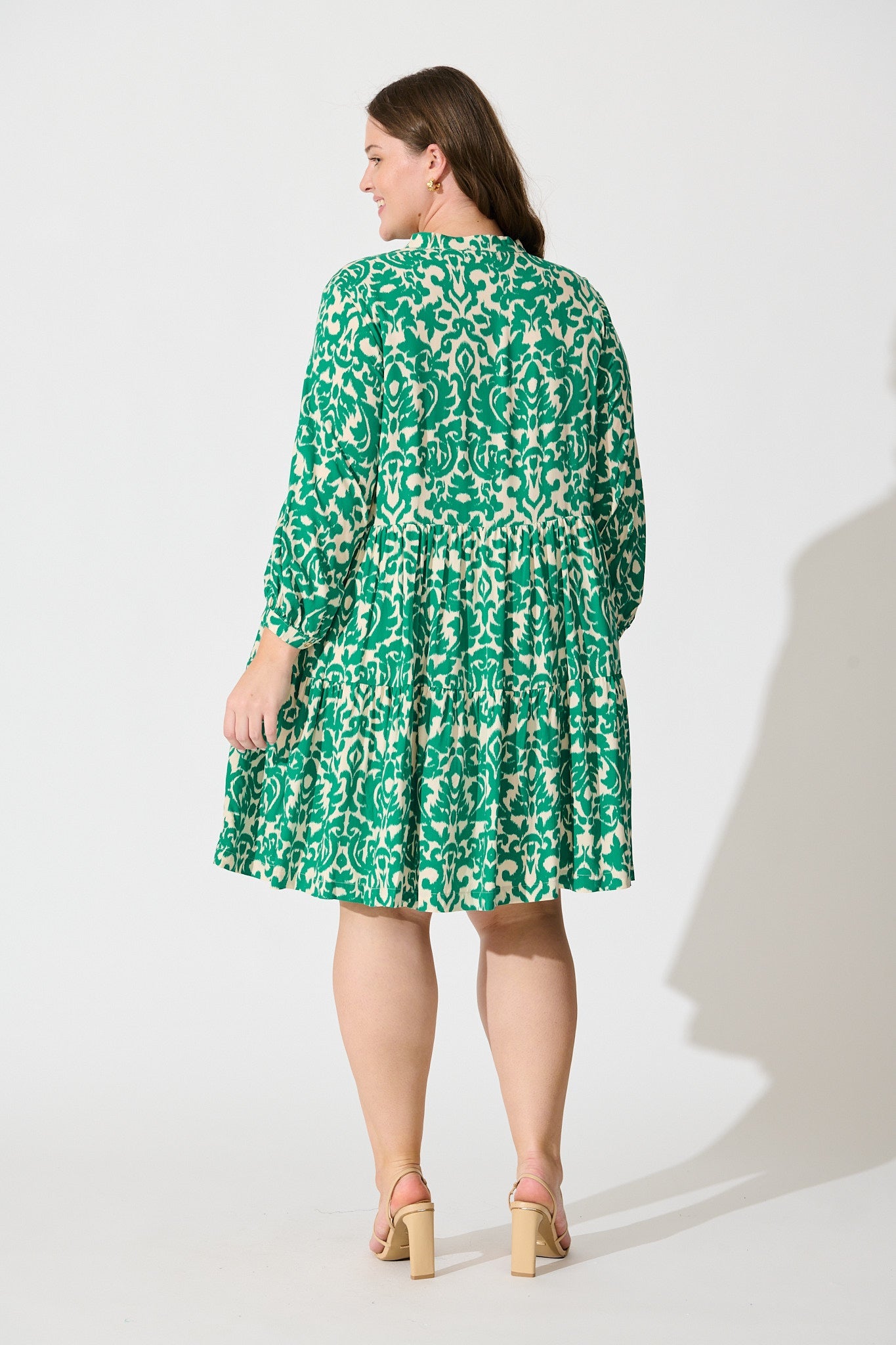 Caracelle Smock Dress In White With Green Print