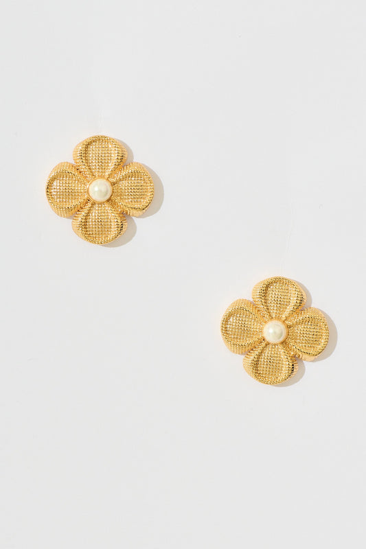 Stephy Flower Earrings in 18K Gold Plated