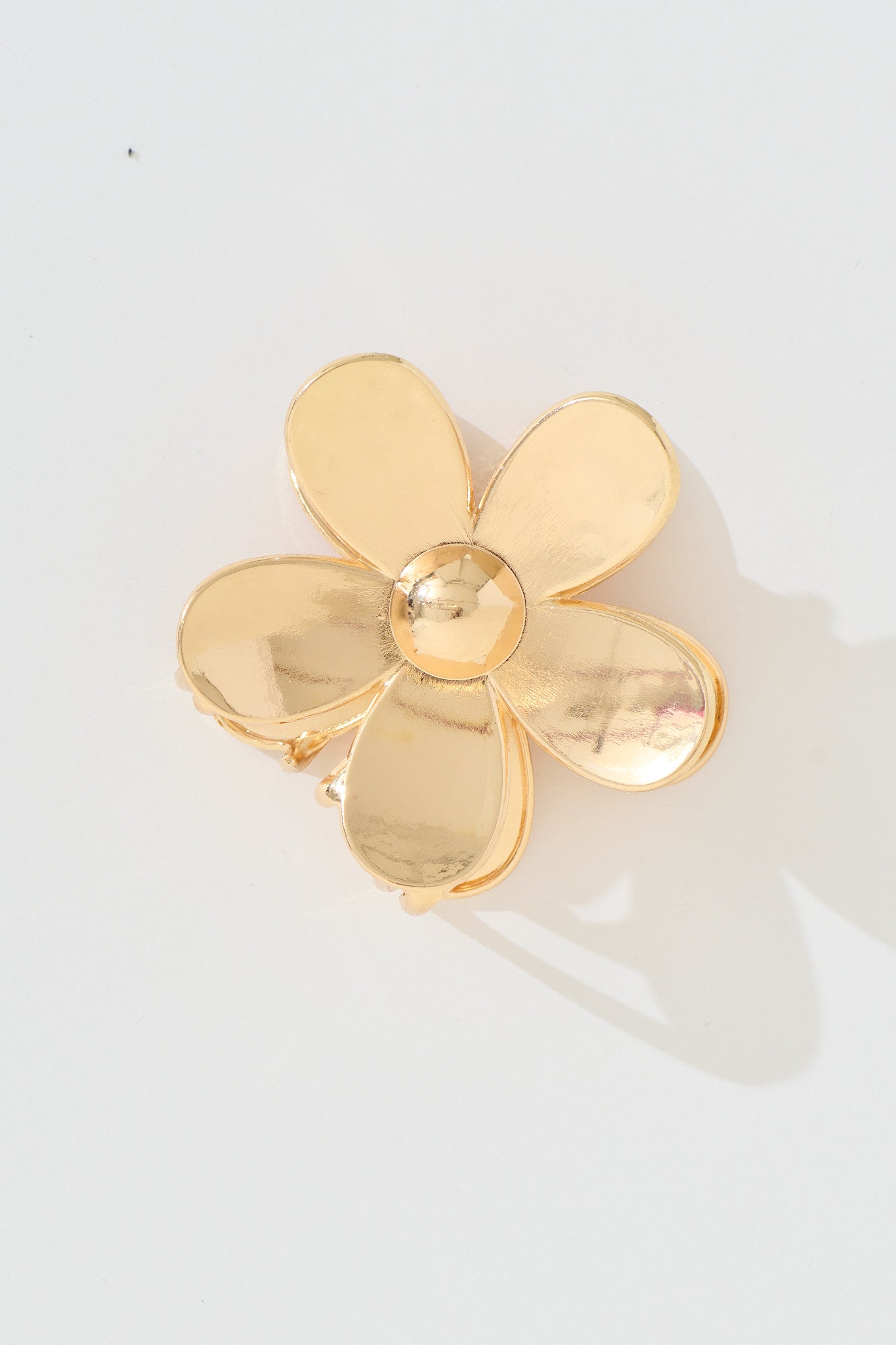Daisy Metal Hair Claw in Gold