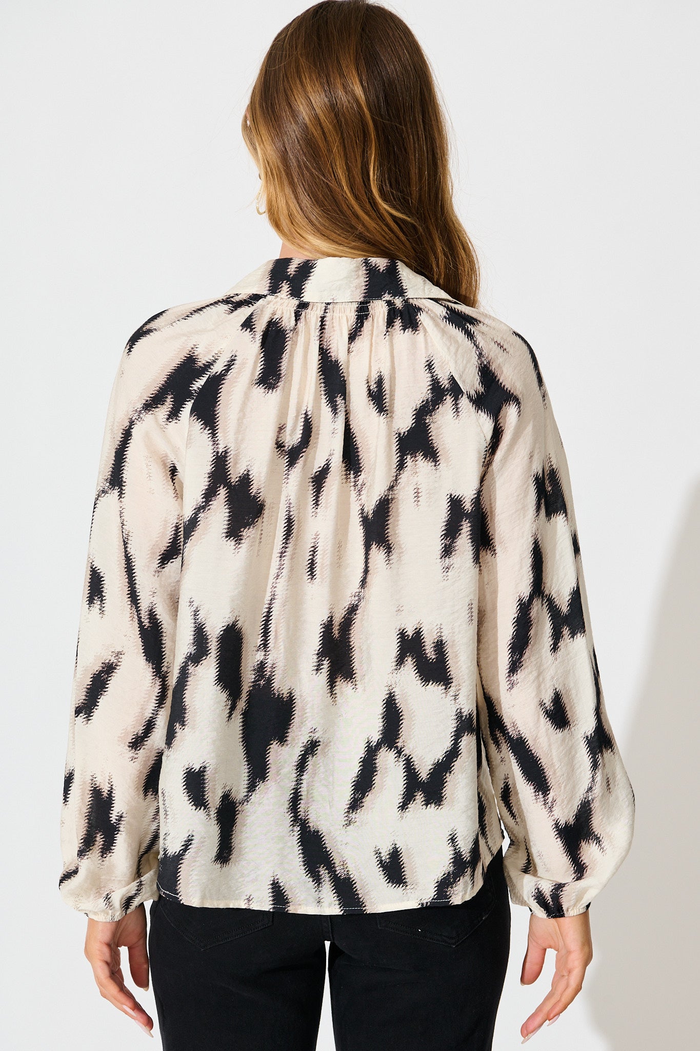 Rhythm Shirt in Cream with Black Print