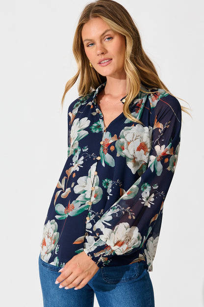 Brielle Top in Navy Floral