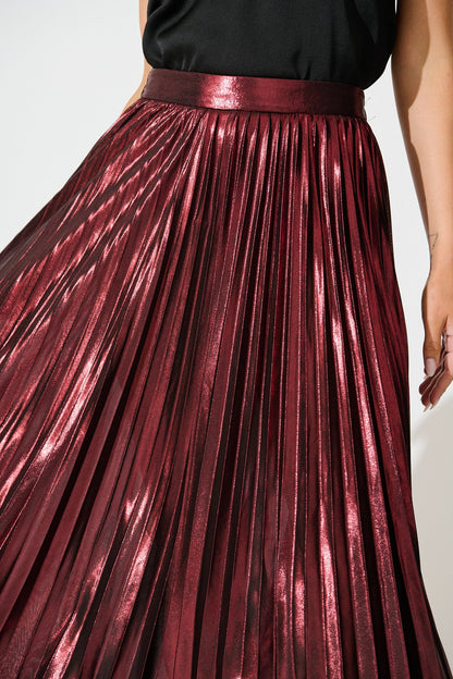 Milani Maxi Pleat Skirt in Wine