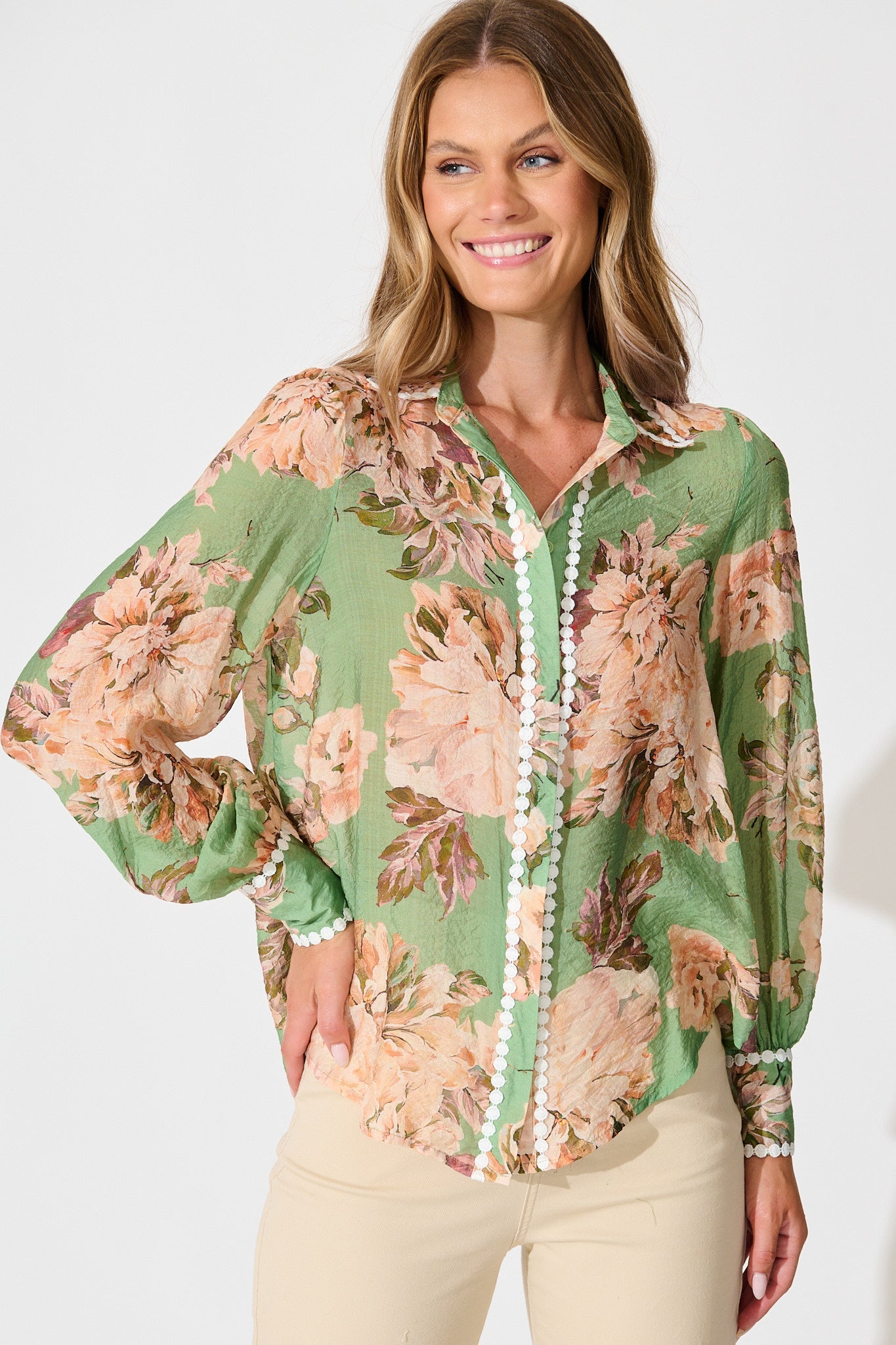 Lynelle Shirt in Green Floral with White Contrast Trim