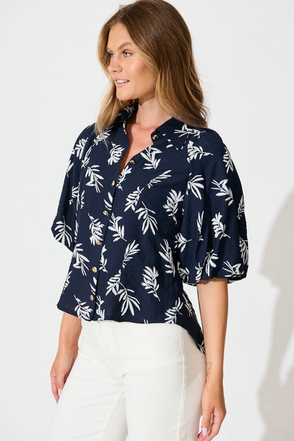 Good Love Shirt in Navy with White Leaf