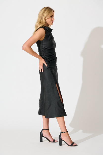 Portland Midi Dress in Black