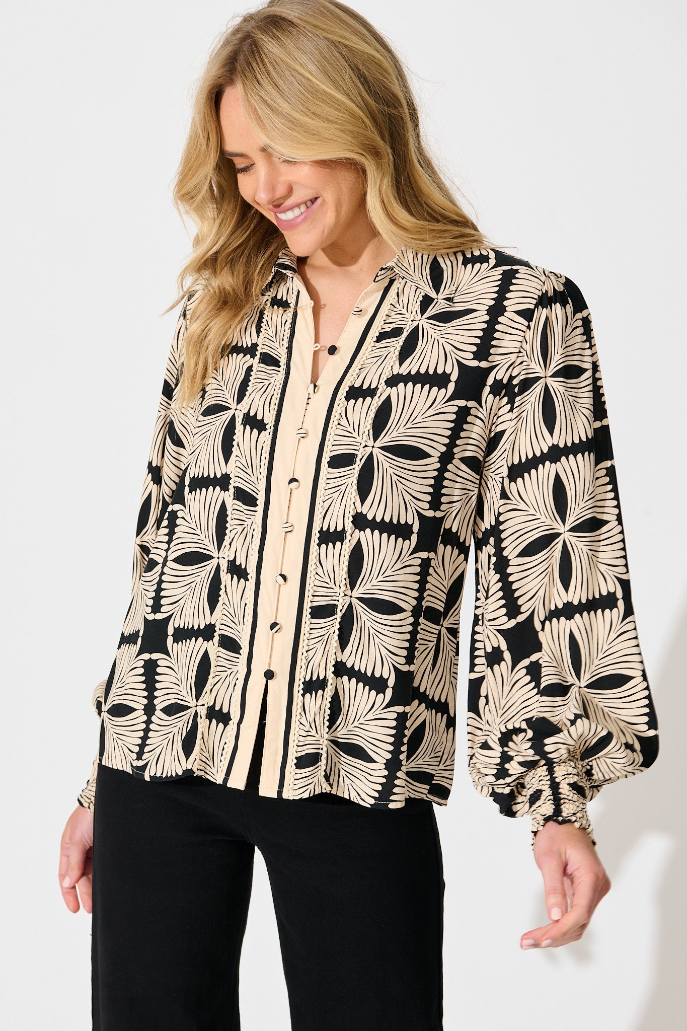 Esra Shirt in Cream with Black Tile Print