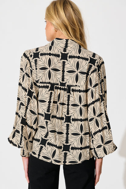Esra Shirt in Cream with Black Tile Print