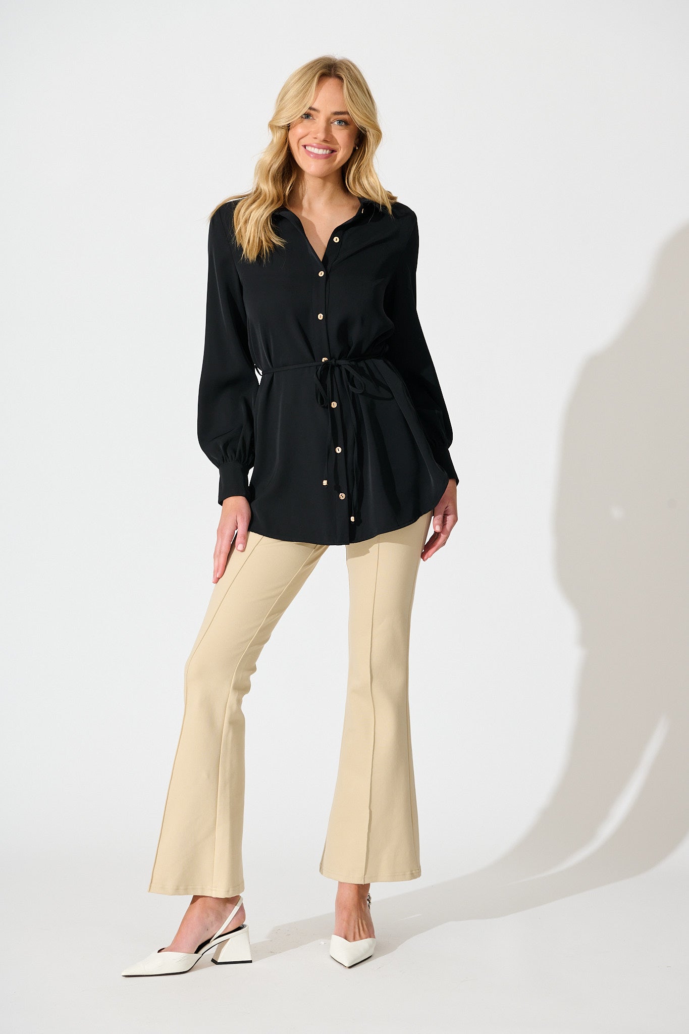 Workflow Stretch Pintuck Pant in Beige