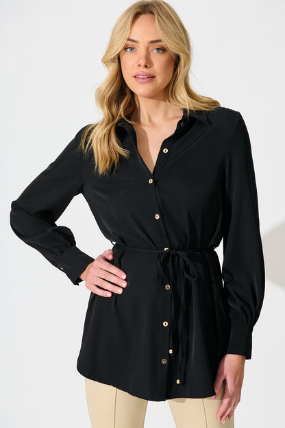 Office Muse Shirt in Black