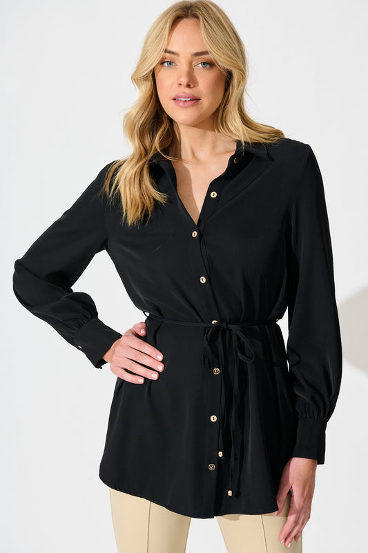 Office Muse Shirt in Black