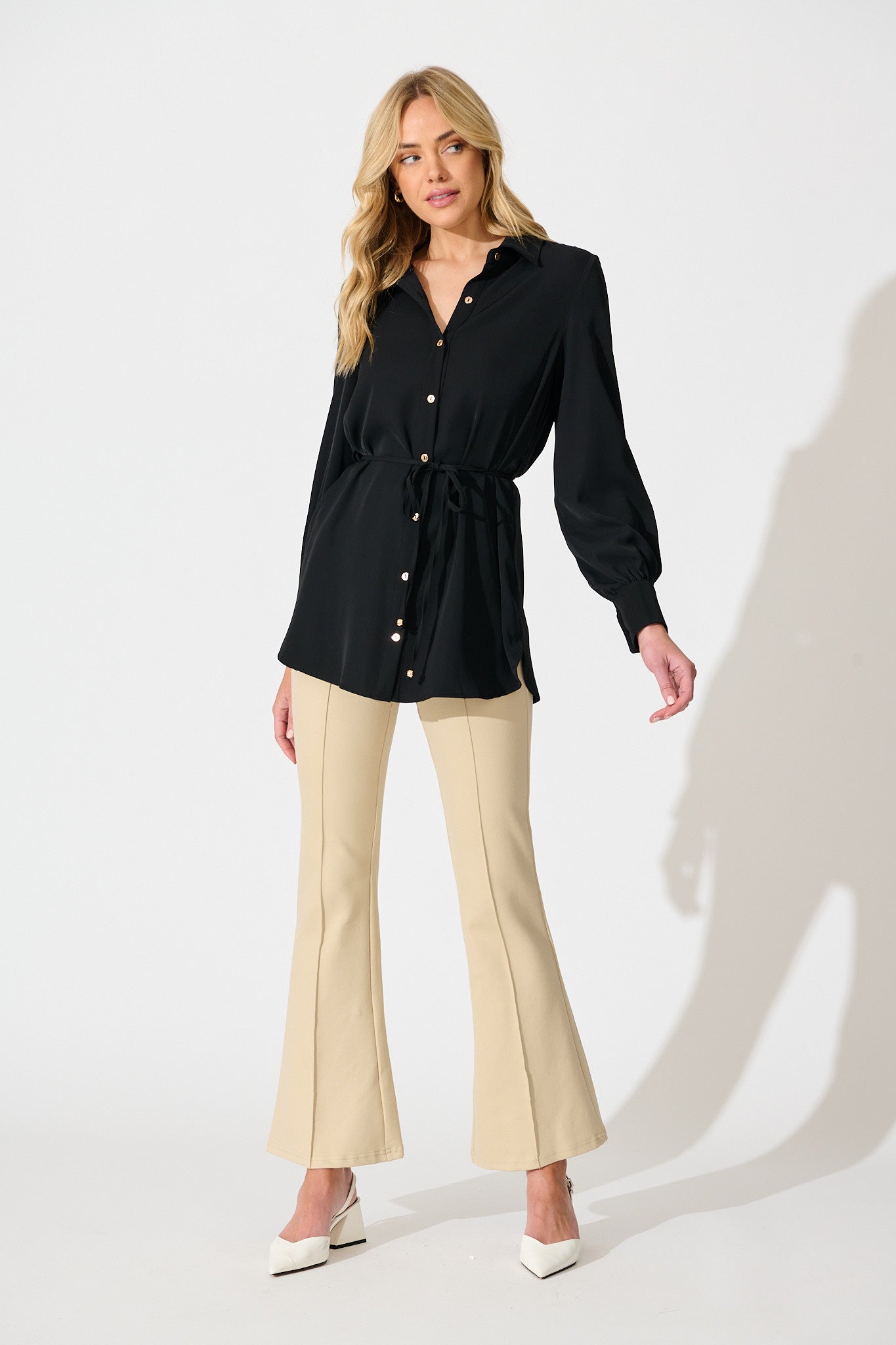 Office Muse Shirt in Black