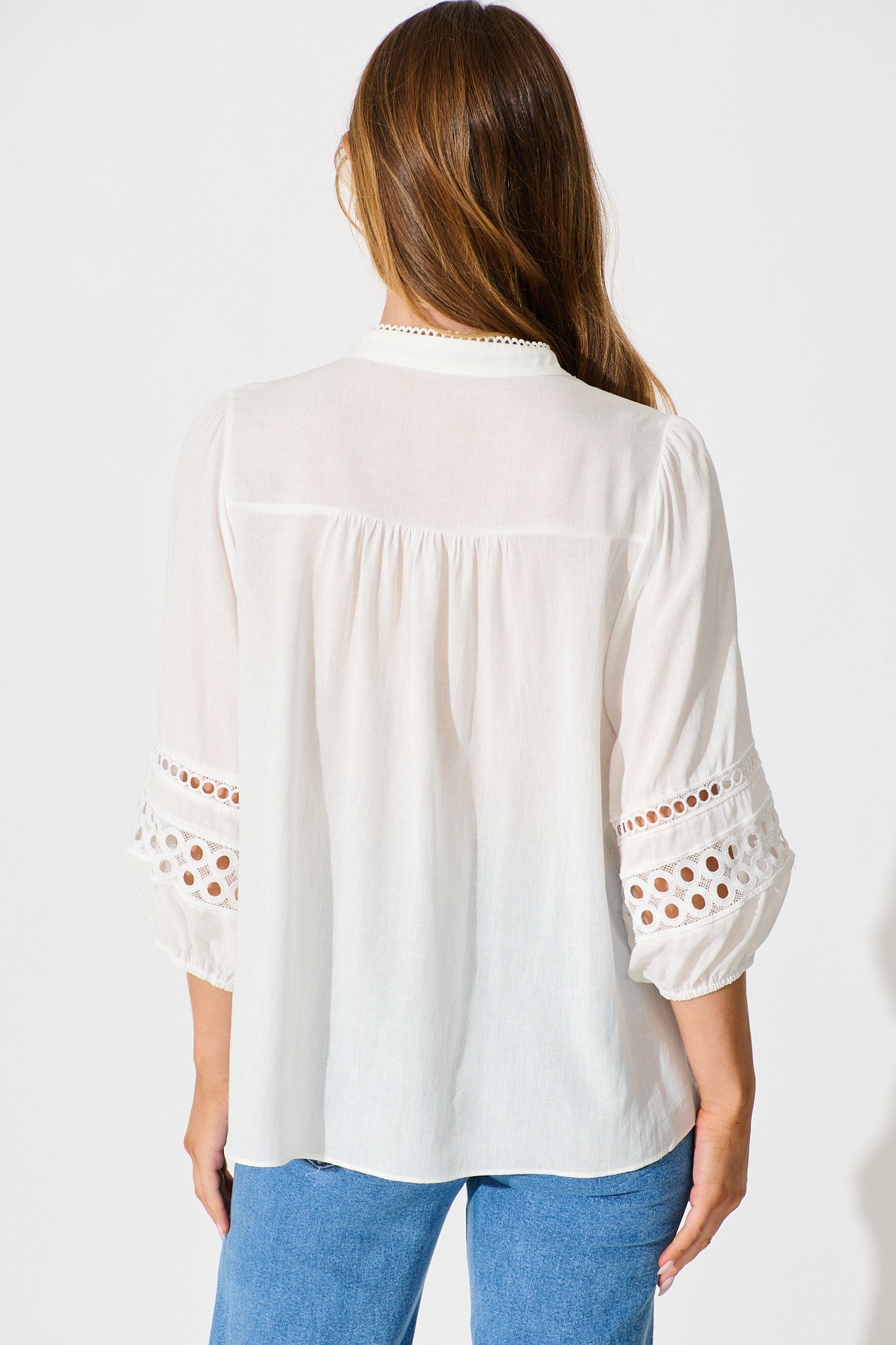 Cascades Top in White Linen Blend