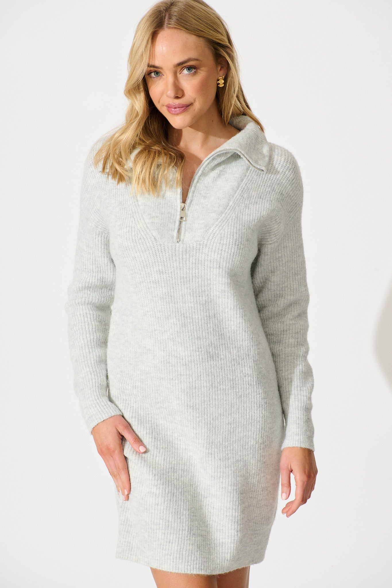 Eyes on me Knit Dress in Grey