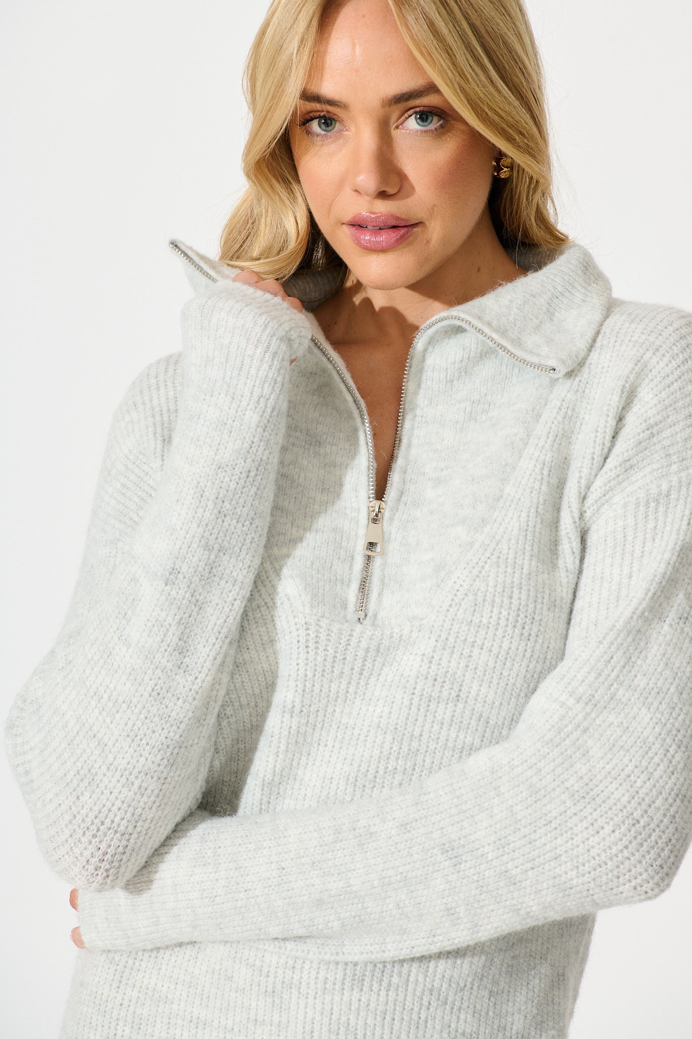 Eyes on me Knit Dress in Grey