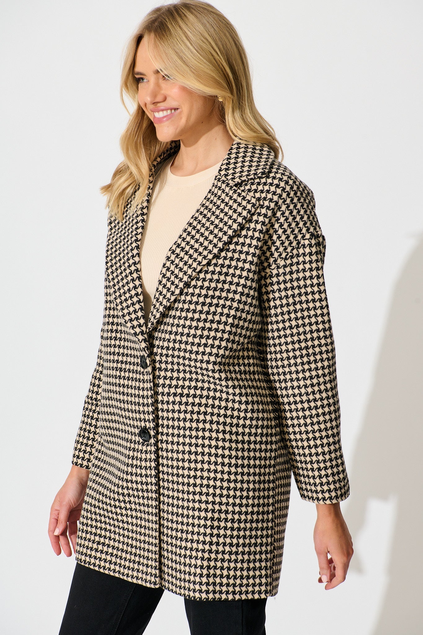 Norvina Coat in Beige with Black Herringbone Check