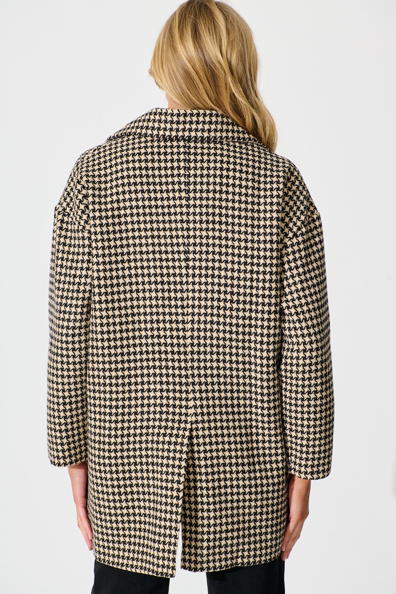 Norvina Coat in Beige with Black Herringbone Check