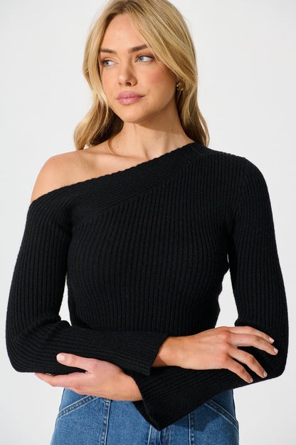Kiss At Midnight Knit Top in Black