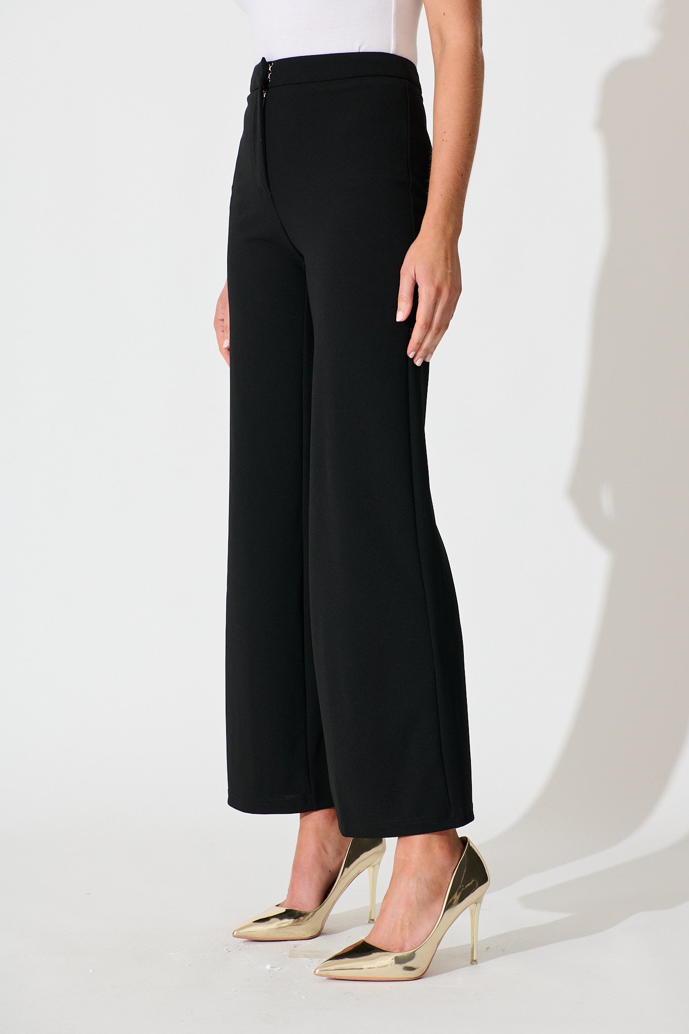 Executive Edge Pant in Black