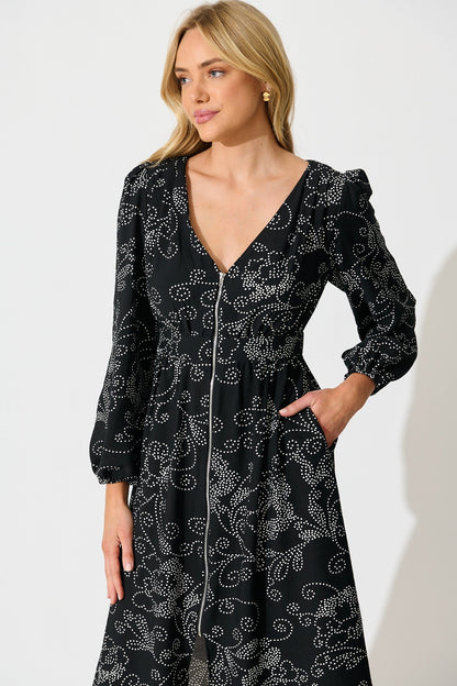 Senorita Midi Zip Dress in Black with White Print