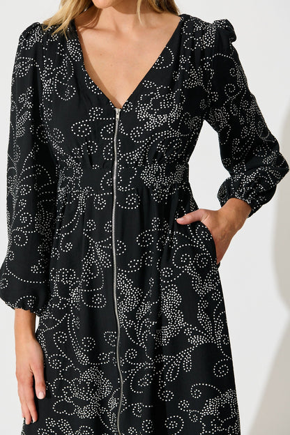 Senorita Midi Zip Dress in Black with White Print