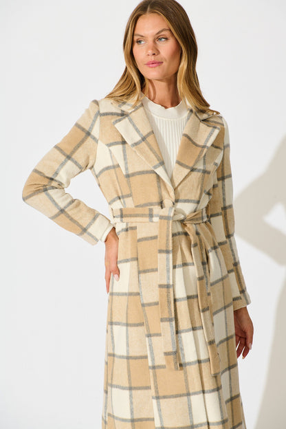 Lexington Coat in in Beige Check