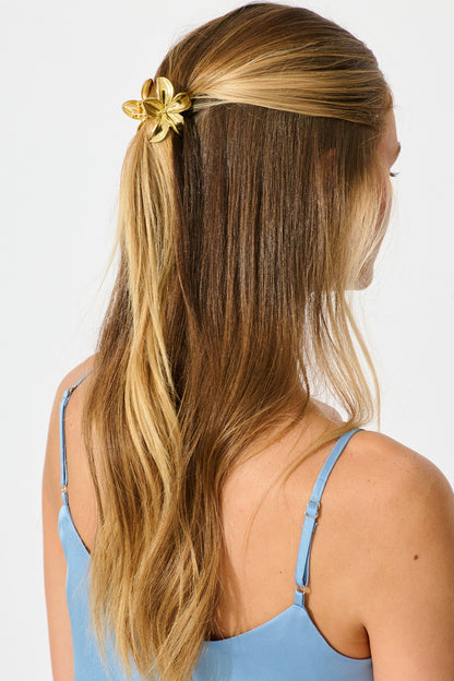 Frangipani Mini Metal Hair Claw in Gold