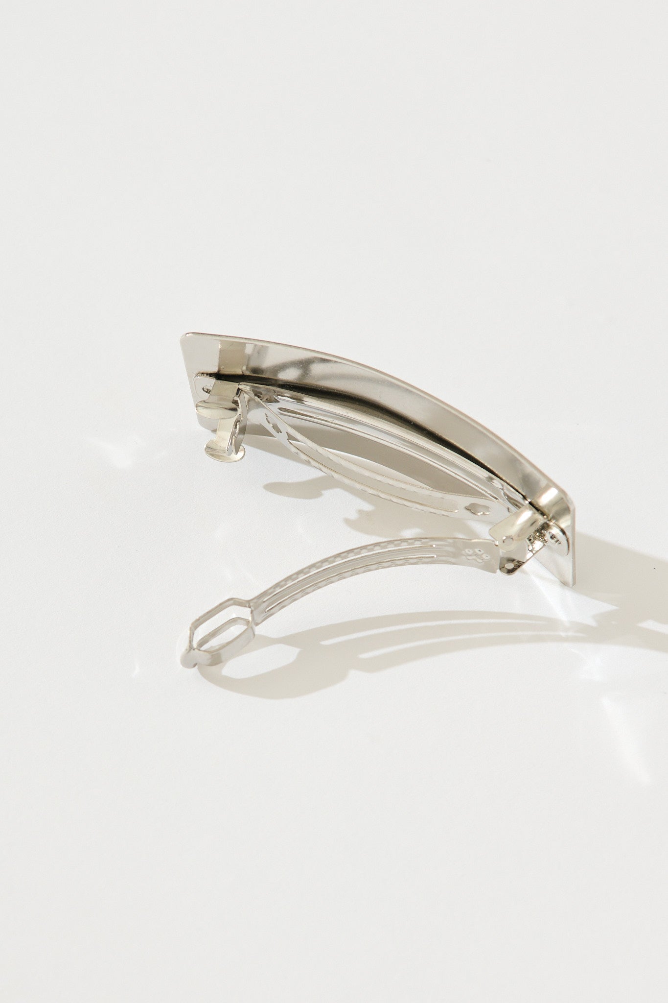 Carson Metal Square Hair Clip In Silver