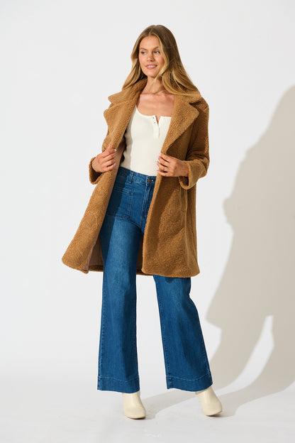 Lavish Teddy coat in Mocha