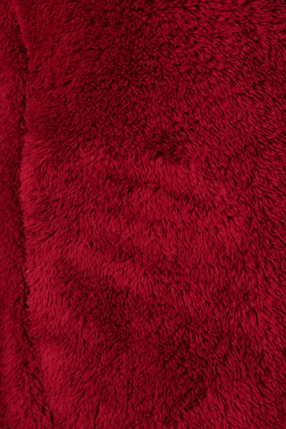 Linea Fluffy Jacket in Wine