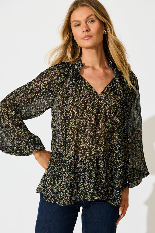 Zahara Top in Black Multi Floral Plisse