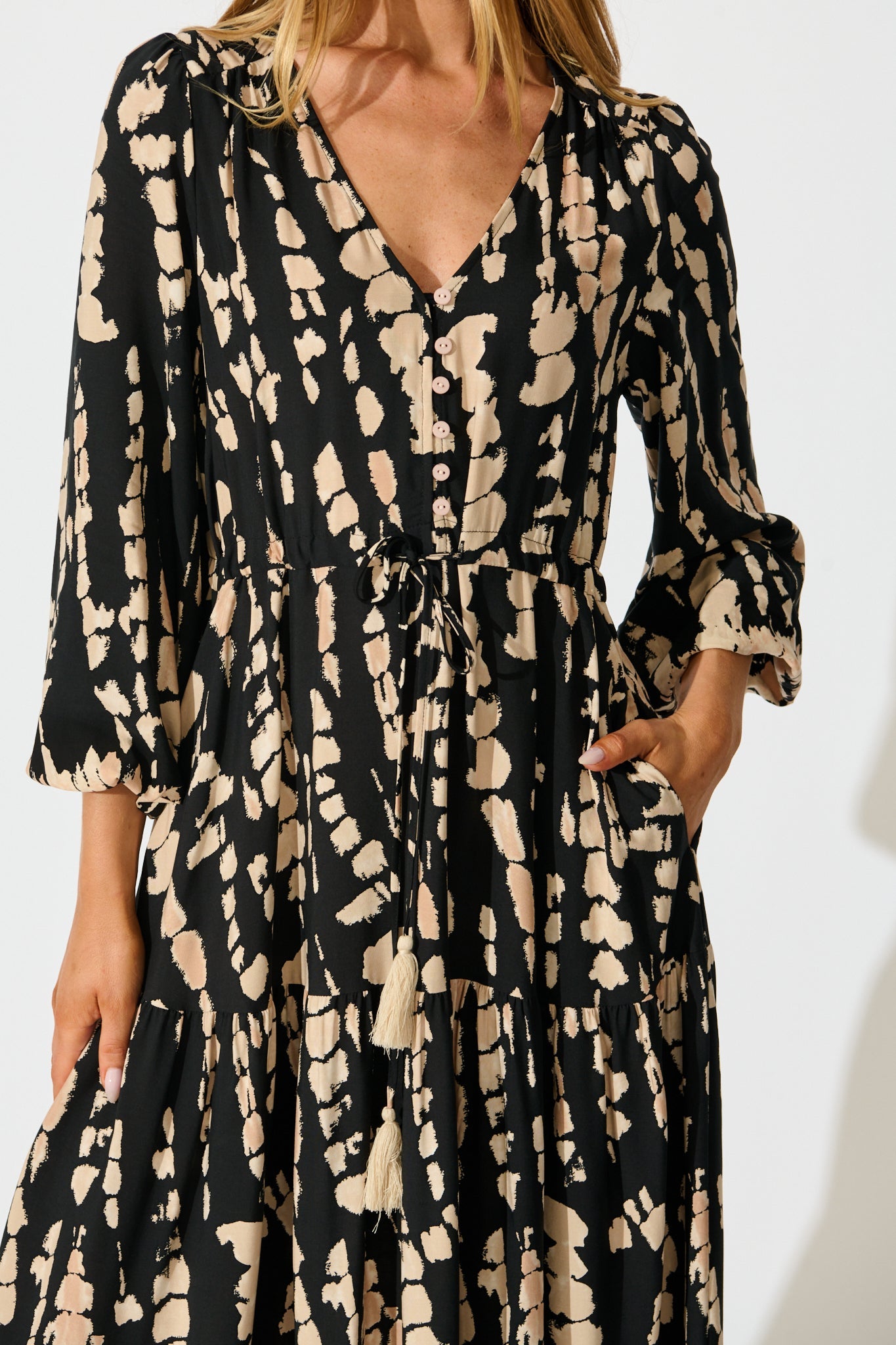 Rosamund Midi Dress in Black with Beige Print