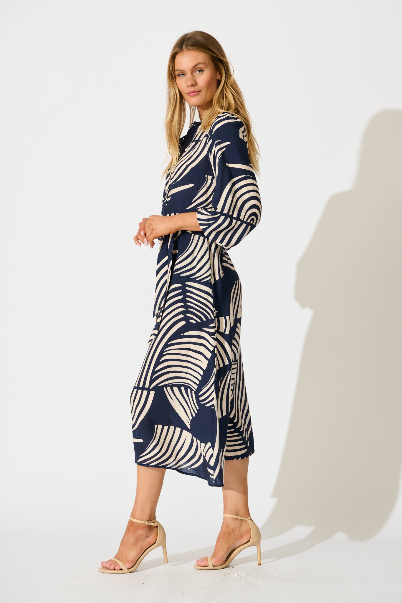 Berlina Midi Shirt Dress in Navy with Cream Linen Blend