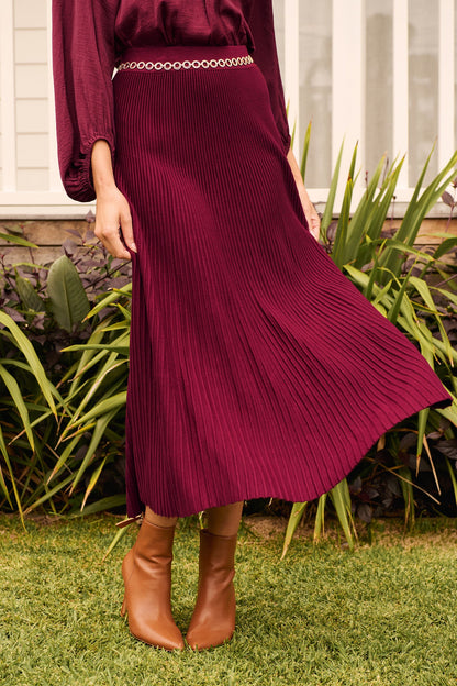 Honeycup Knit Skirt In Wine Cotton Blend