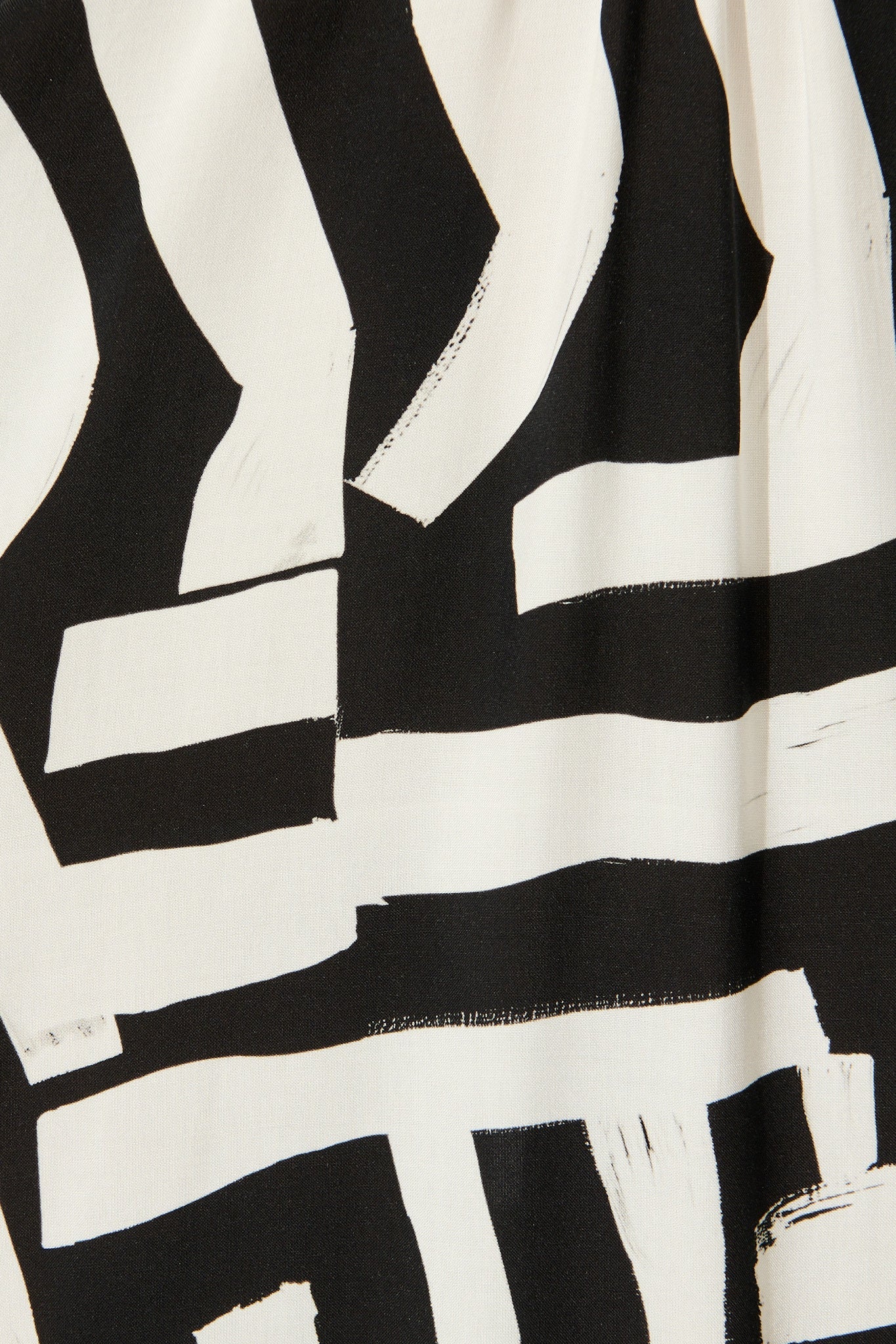Luminous Midi Dress in Black with White Geometric Print
