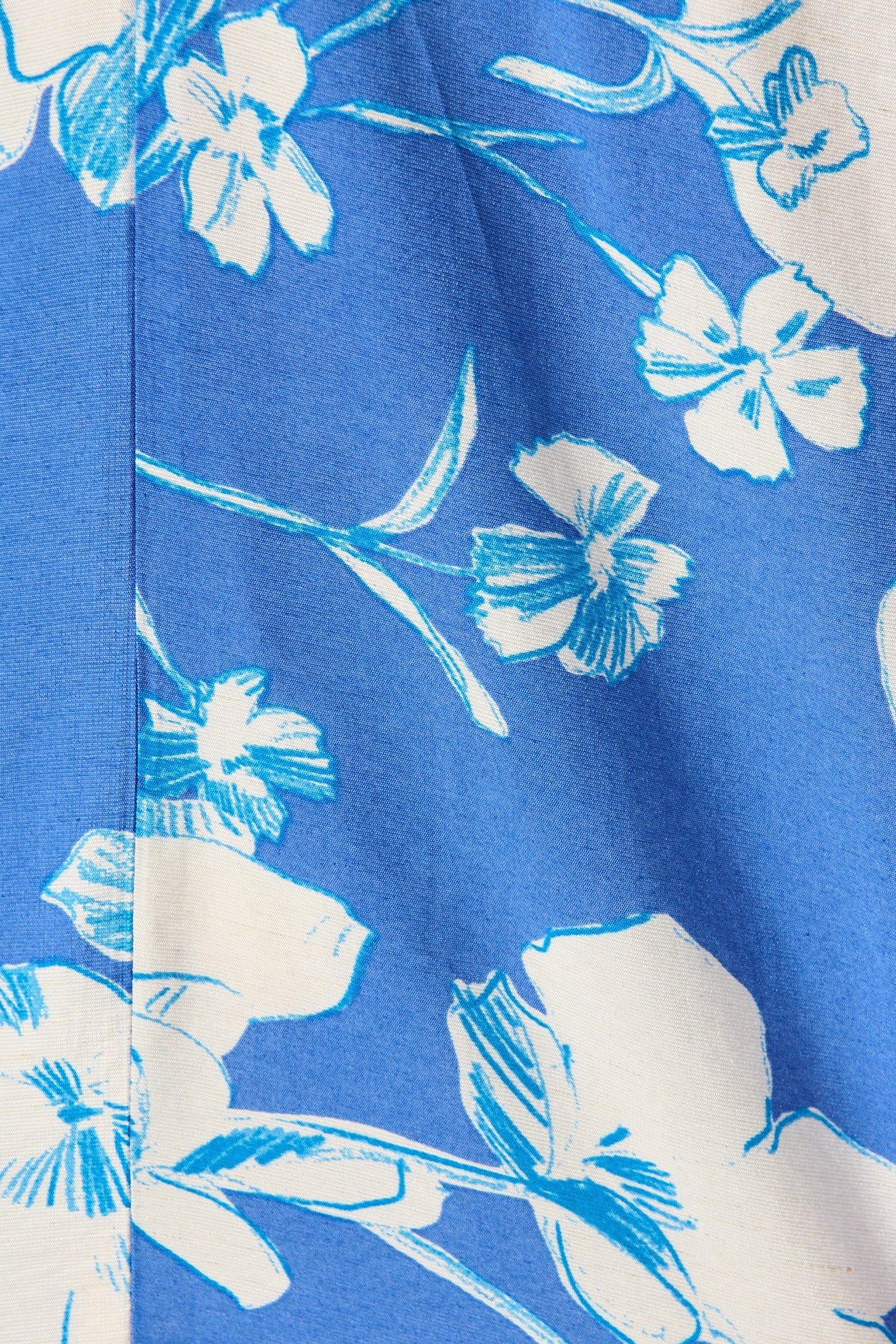 Marcy Top in Blue with White Floral Linen Blend