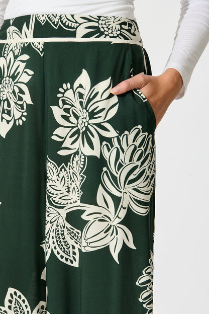 Confessions Pant in Emerald White Floral