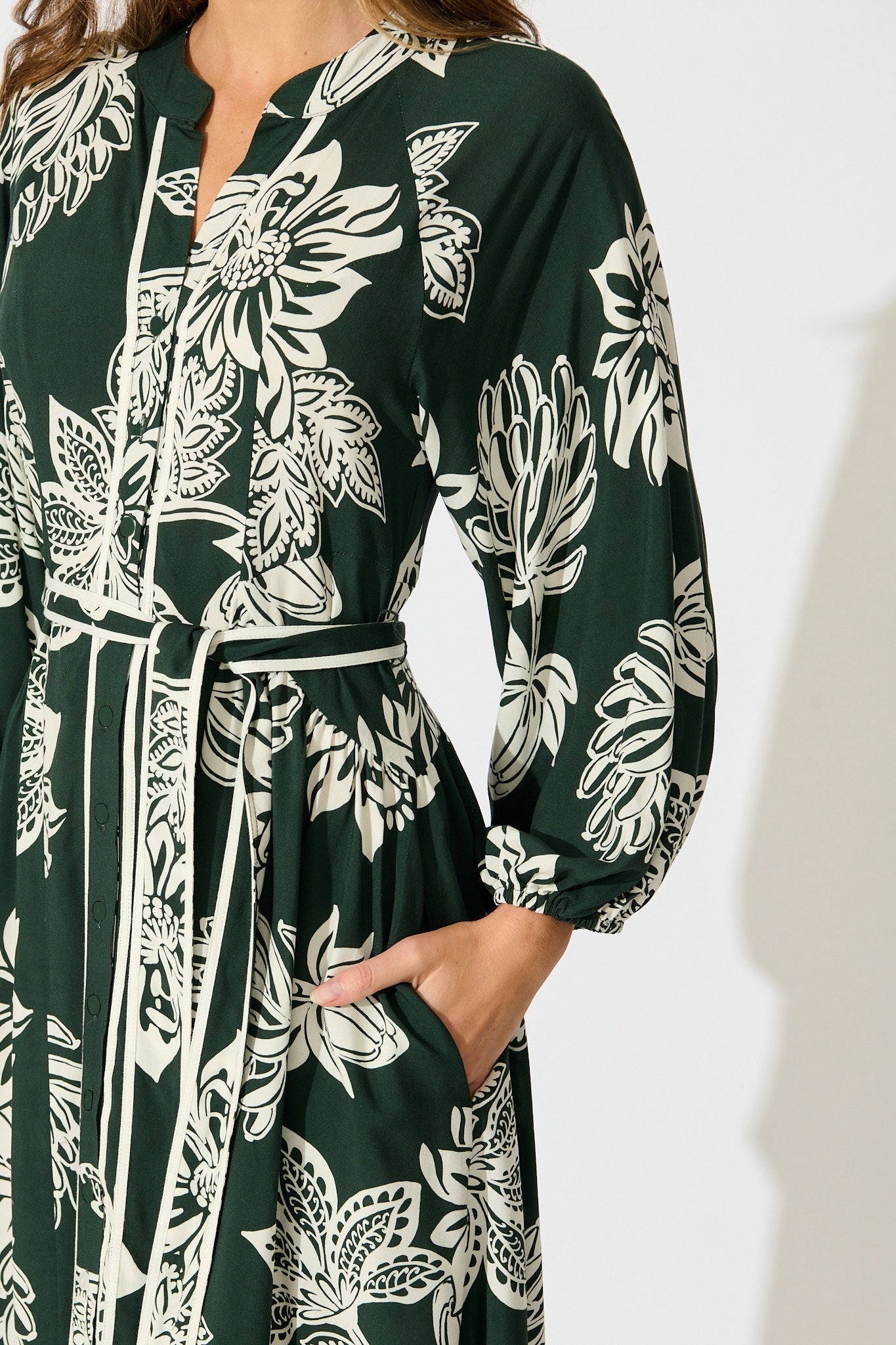 Spellbound Maxi Dress in Emerald White Floral