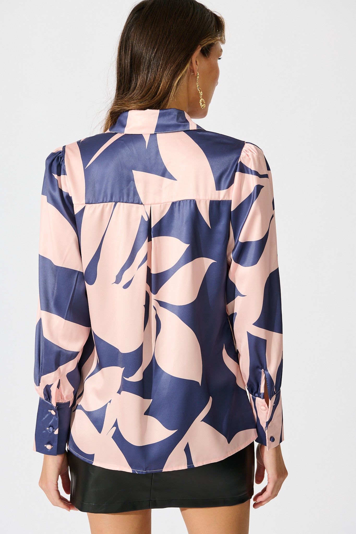 Callia Shirt in Navy with Blush Print