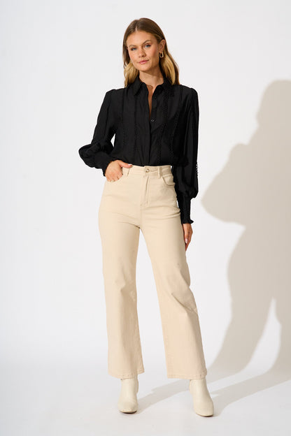 Farah Shirt in Black