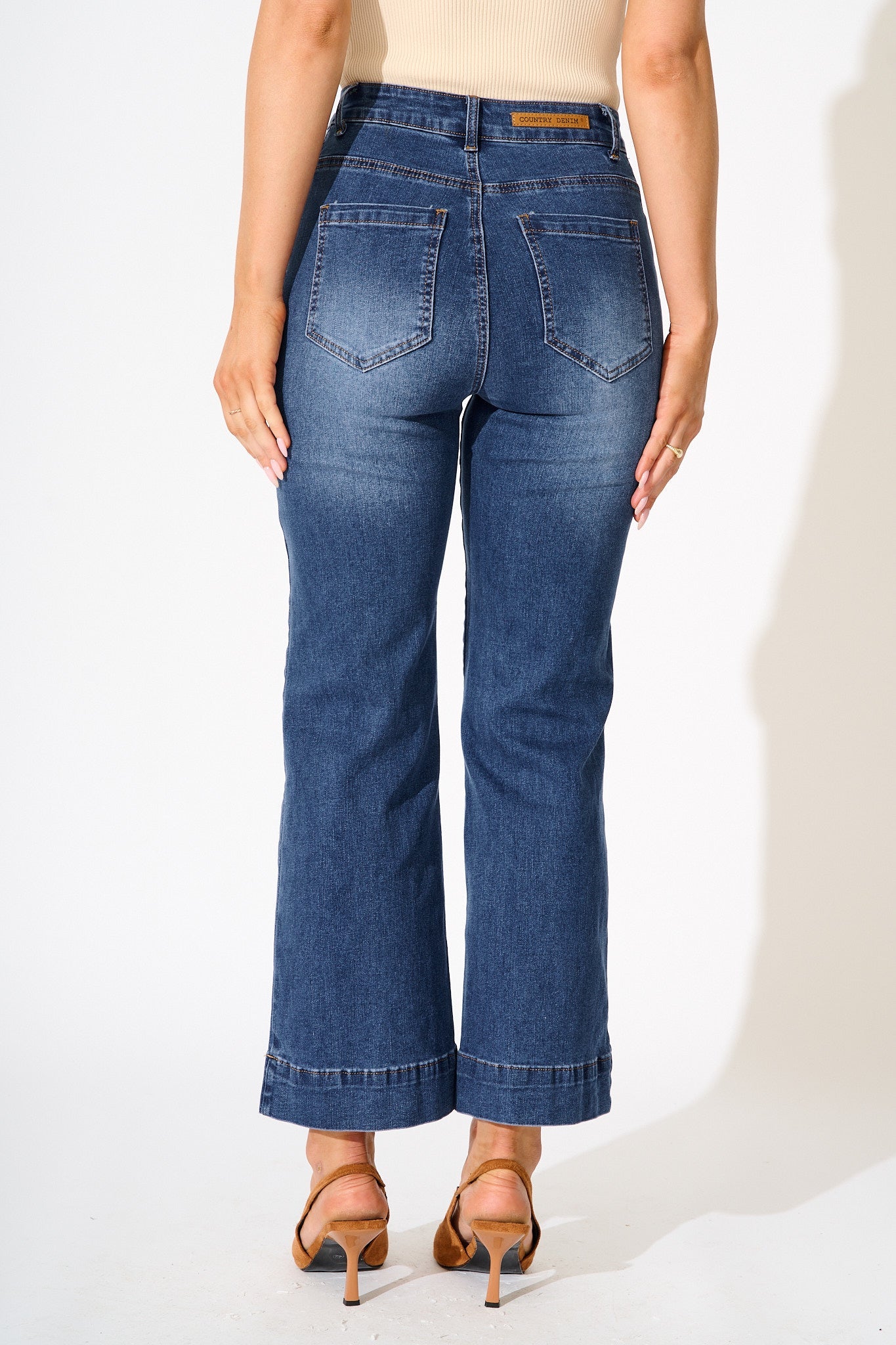 Leonie High Rise Straight Leg Jean in Mid Blue Denim