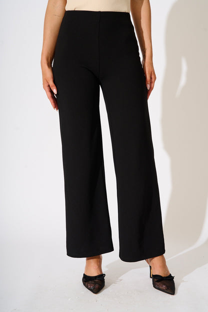 Power & Poise Pant in Black