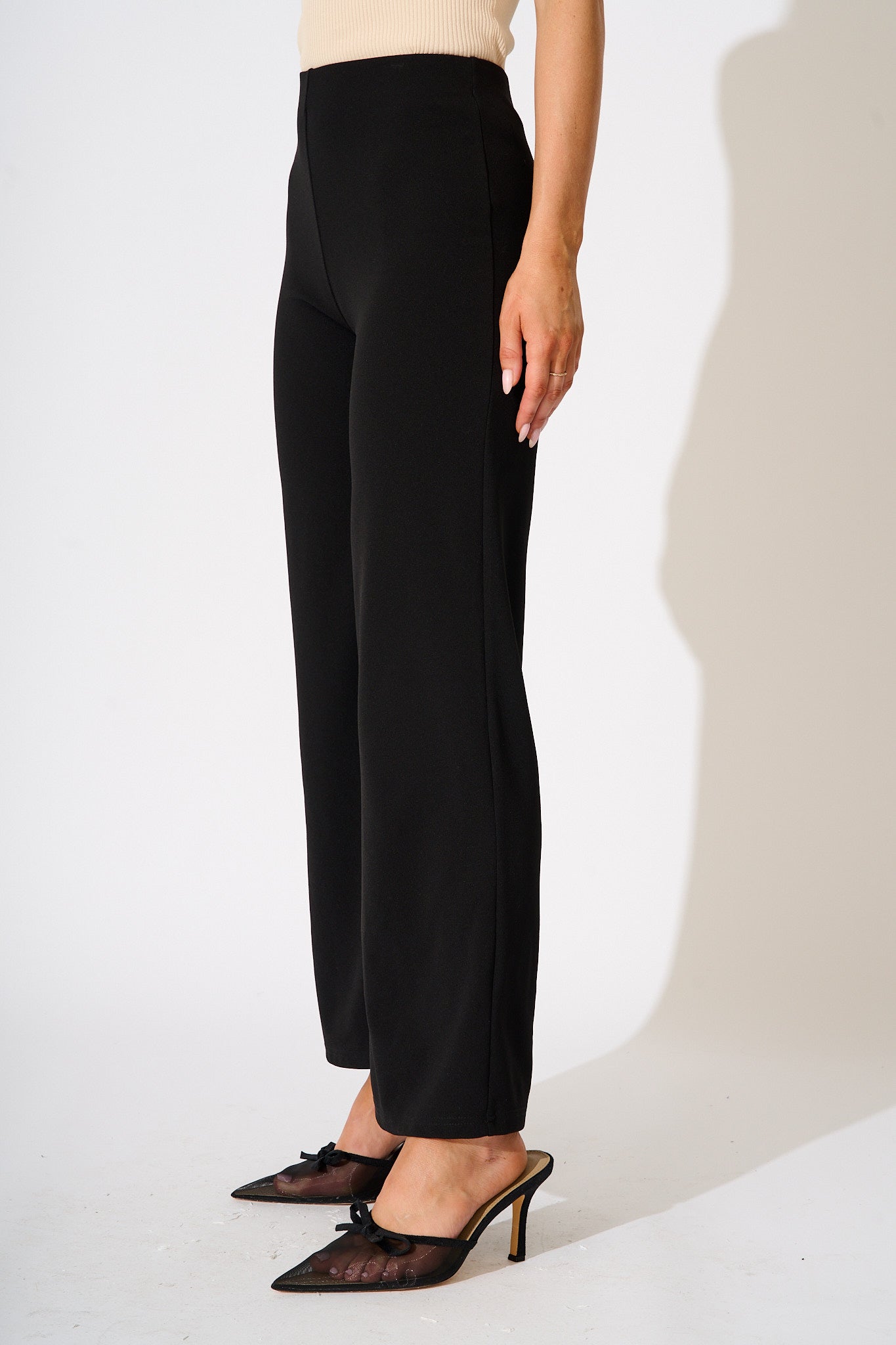 Power & Poise Pant in Black